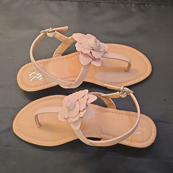 BRAND NEW NY&C FLORAL DESIGN WOMENS THONG SANDALS - Picture 11 of 14